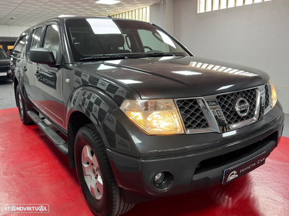Nissan Pick Up 2.5 TD CD Navara Pilot ABS+FN+CD - 9