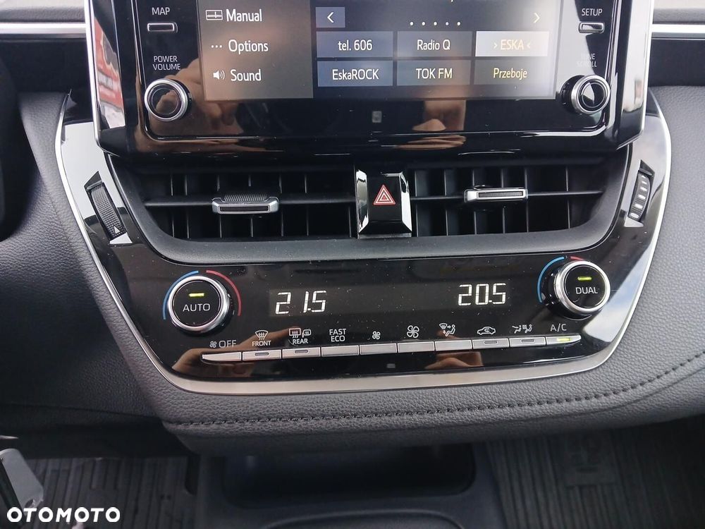Toyota Corolla - 30