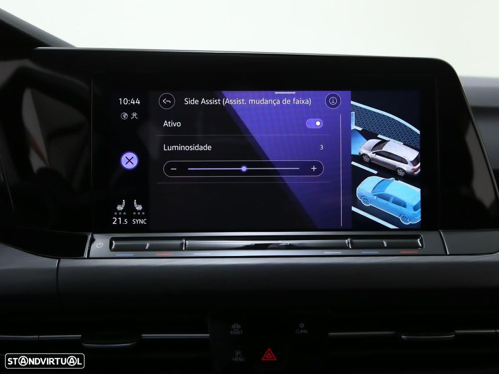 VW Golf Variant 2.0 TDi SCR DSG Comfortline - 25