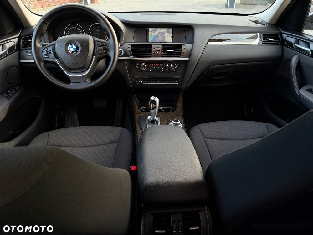 BMW X3 xDrive20d - 28