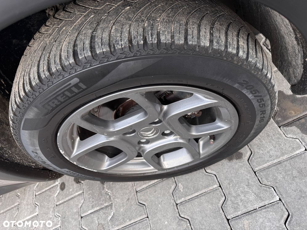 Citroën C4 Cactus 1.2 PureTech Shine Edition S&S - 15