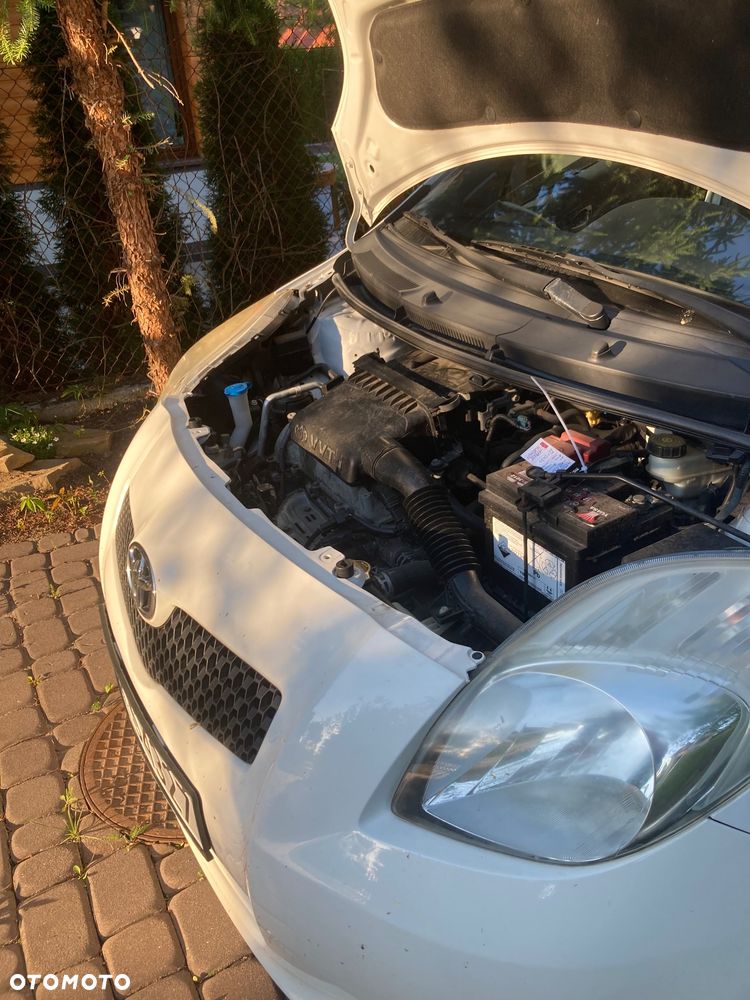 Toyota Yaris 1.3 Luna A/C - 22