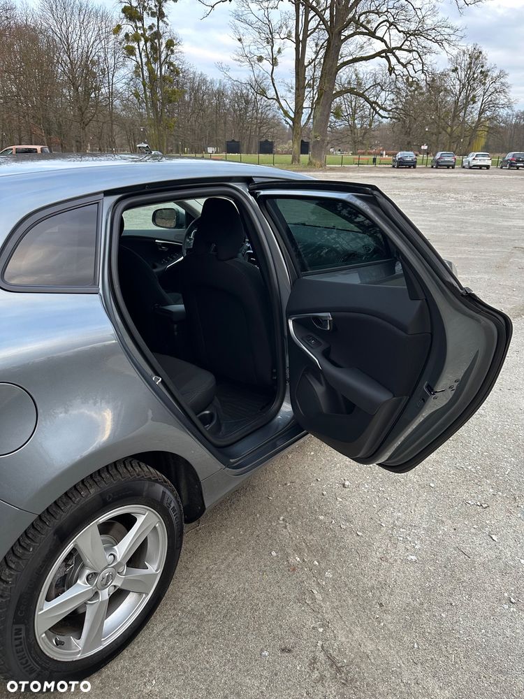 Volvo V40 T2 Geartronic Ocean Race - 17