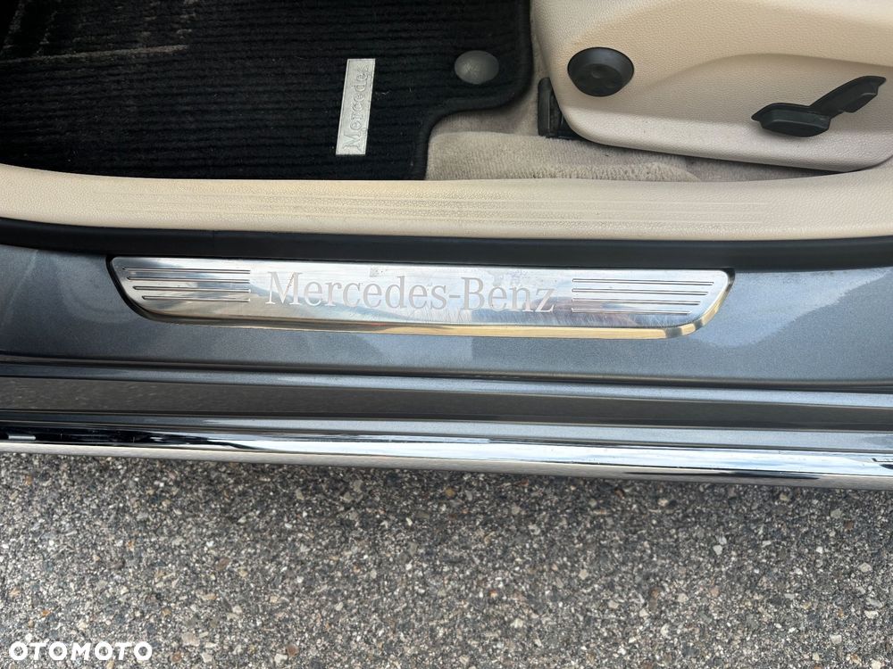 Mercedes-Benz Klasa C 250 7G-TRONIC - 28
