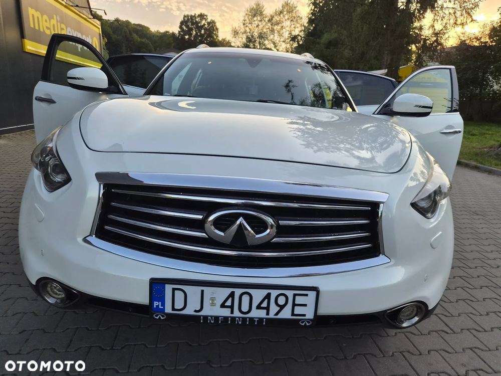 Infiniti QX70 3.7 S Premium - 14