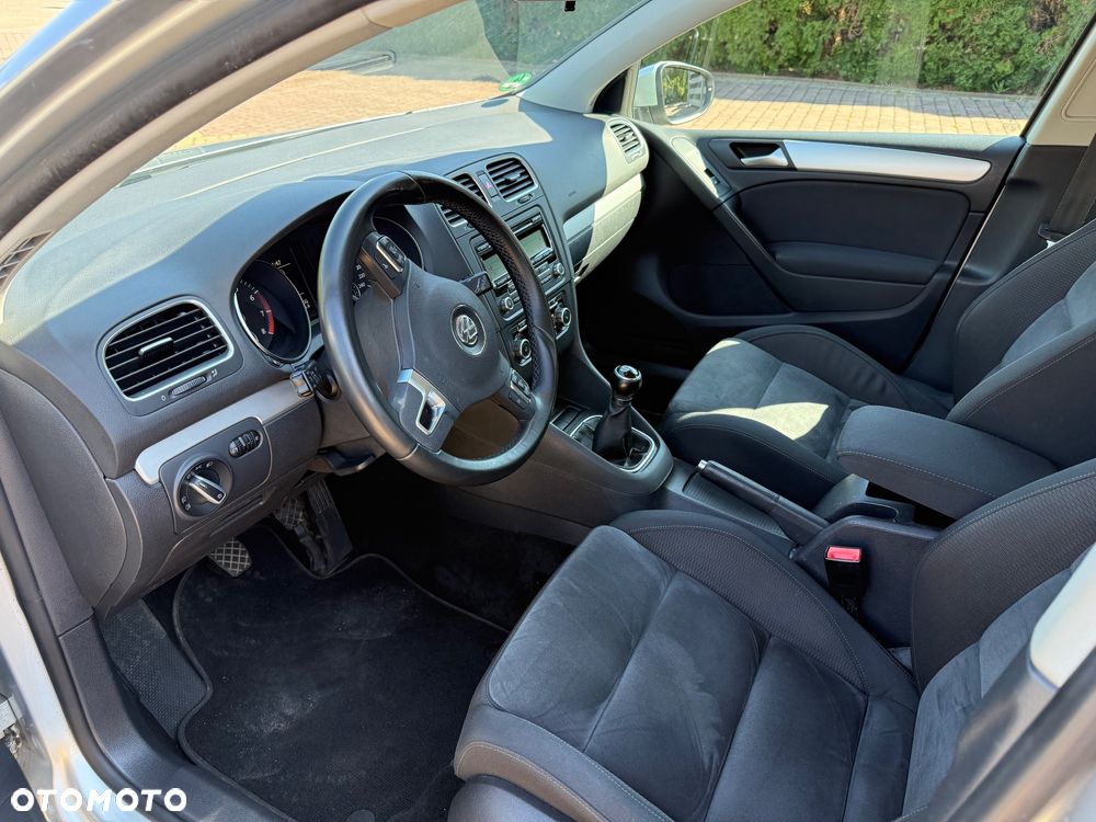 Volkswagen Golf 1.4 TSI Highline - 16