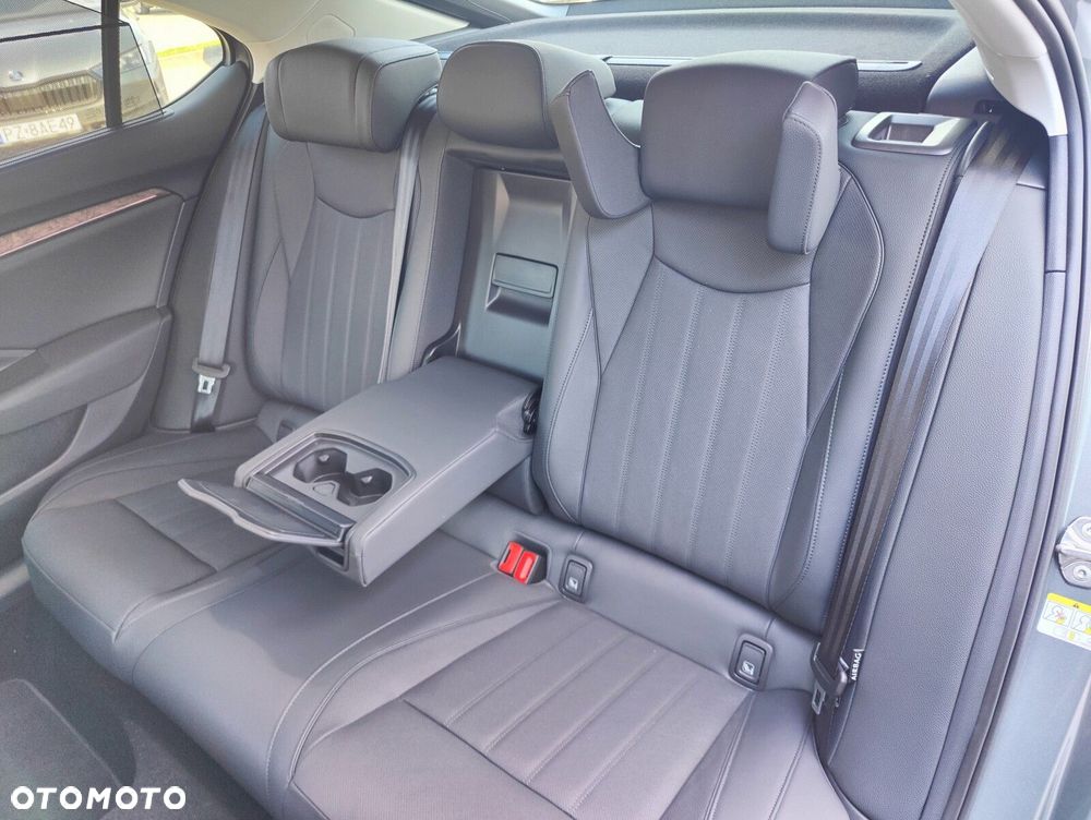 Skoda Superb 2.0 TDI SCR 4x4 L&K DSG - 33