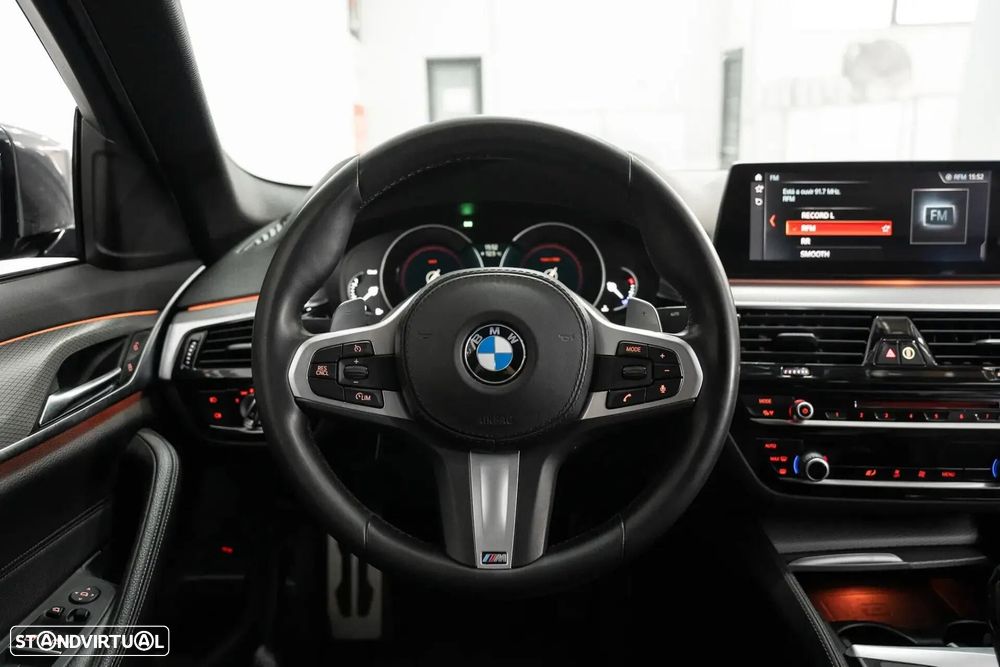 BMW 520 d Pack M Auto - 11