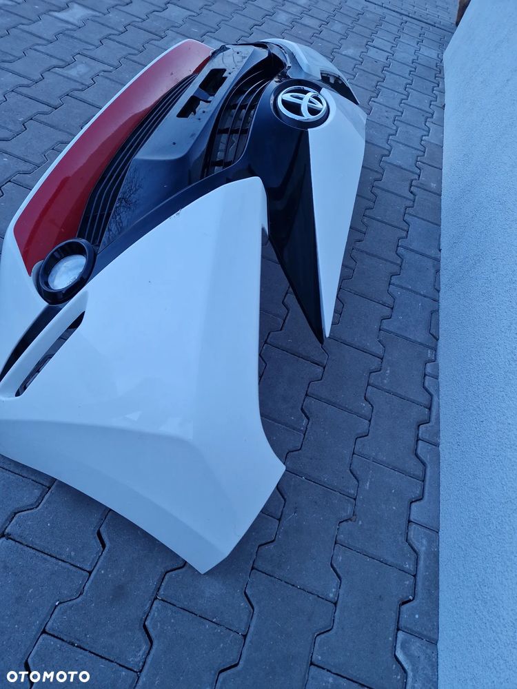 Zderzak Toyota Aygo II 2014 - - 8