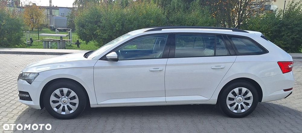 Skoda Superb 2.0 TDI SCR Active - 3