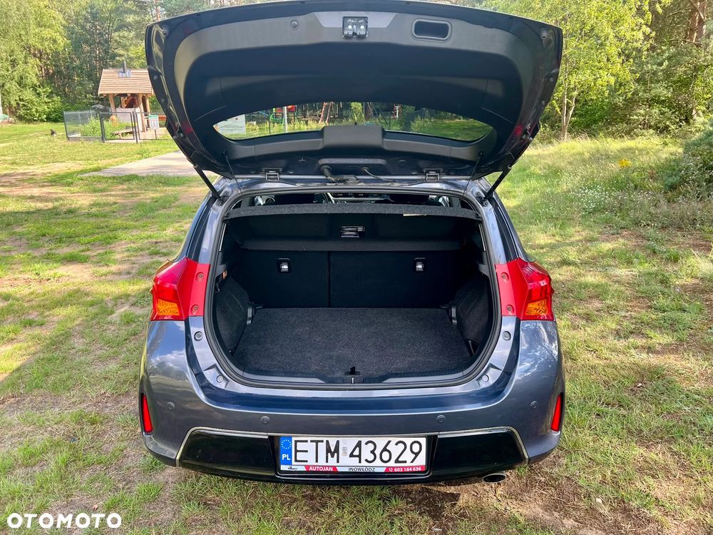 Toyota Auris 1.6 Valvematic Multidrive S Executive - 14