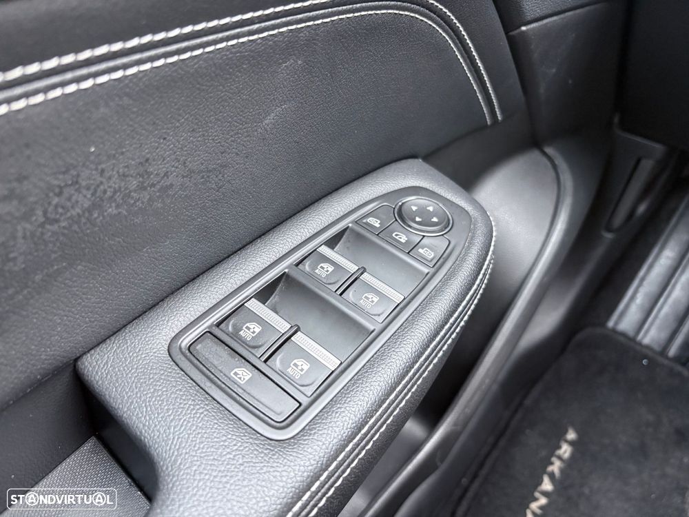 Renault Arkana 1.6 E-Tech Intens - 36