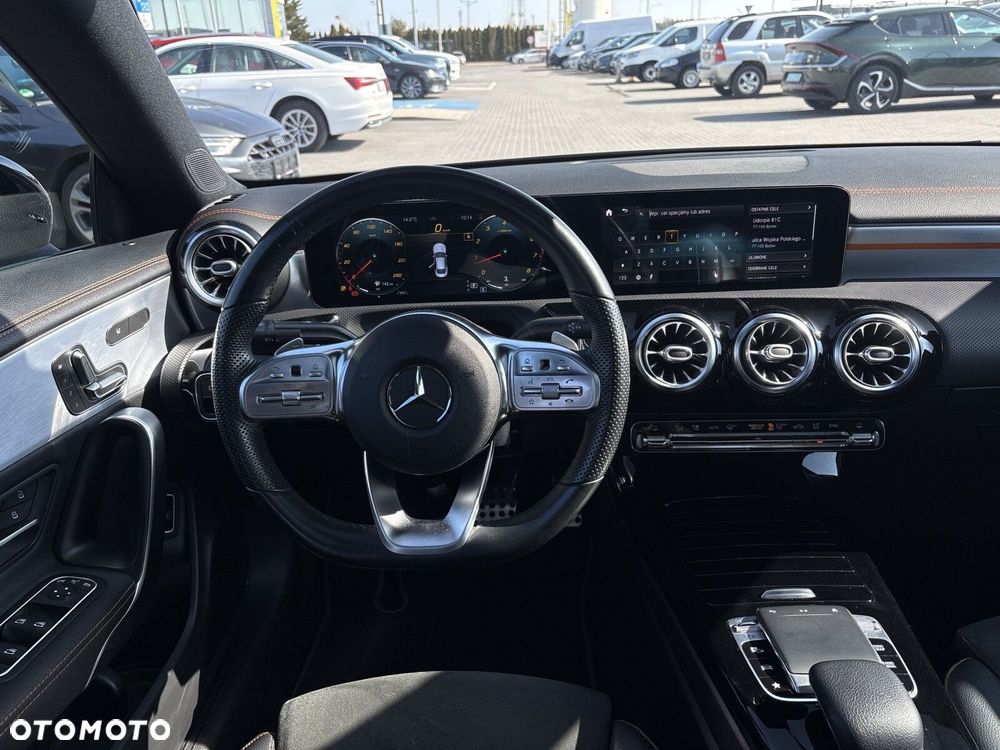 Mercedes-Benz CLA 220 4-Matic Edition 1 7G-DCT - 11