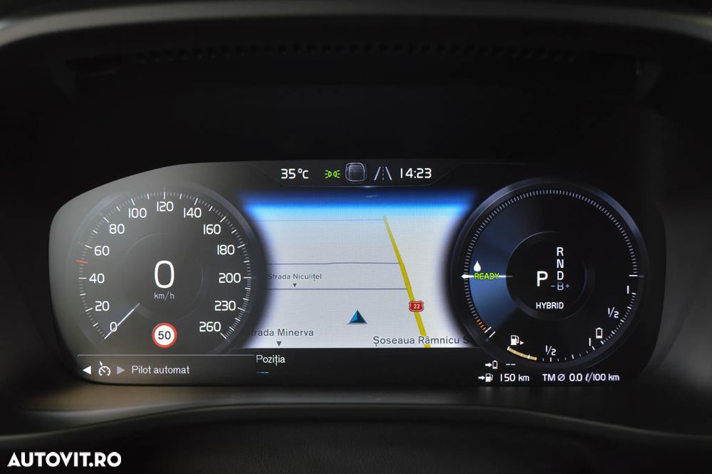 Volvo XC 40 T4 Recharge DKG Essential - 11