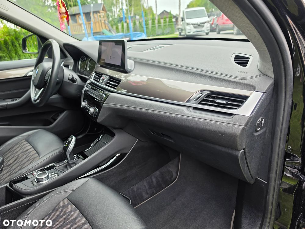 BMW X1 sDrive20i Sport Line sport - 19