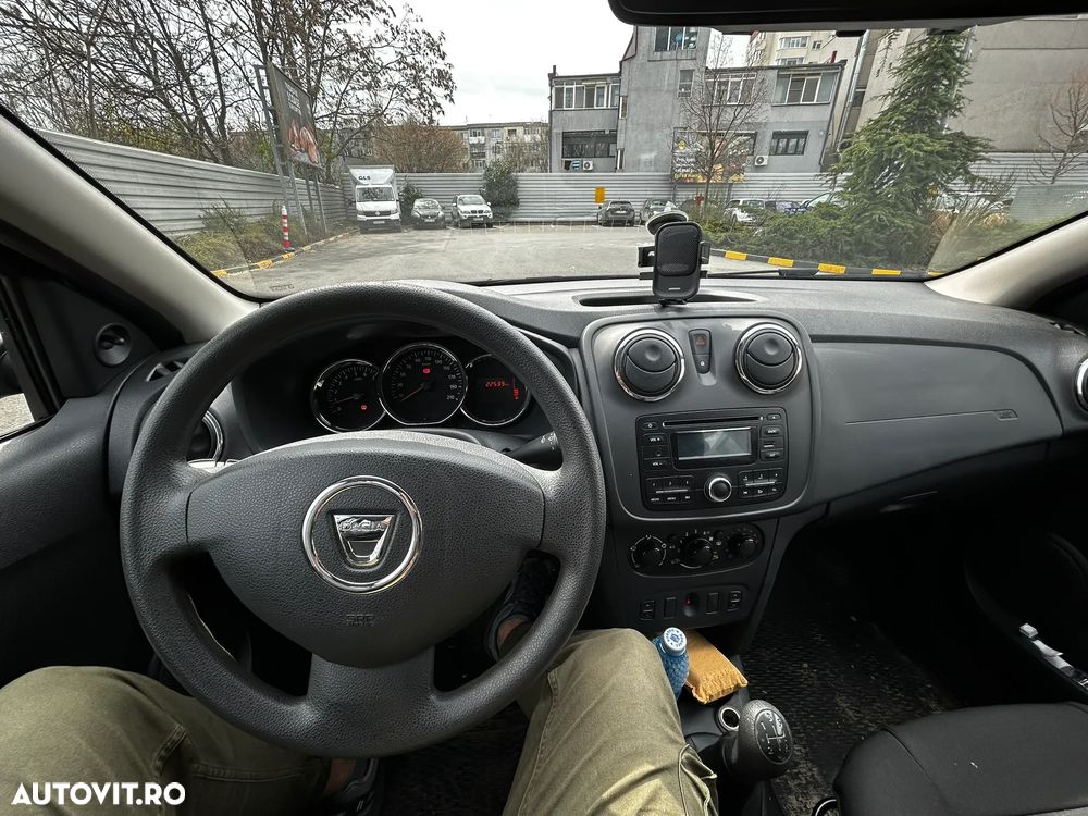 Dacia Logan 1.2 73 CP Laureate - 9