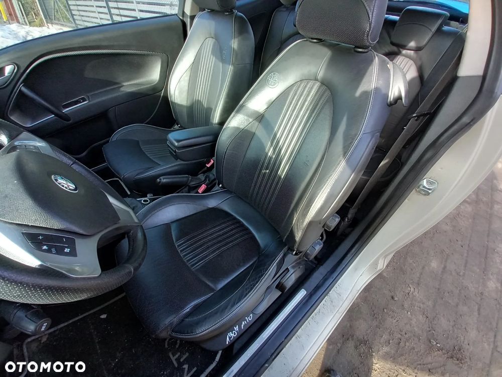 ALFA ROMEO MITO FOTELE KANAPA KOMPLET SKÓRY KUBŁY - 1