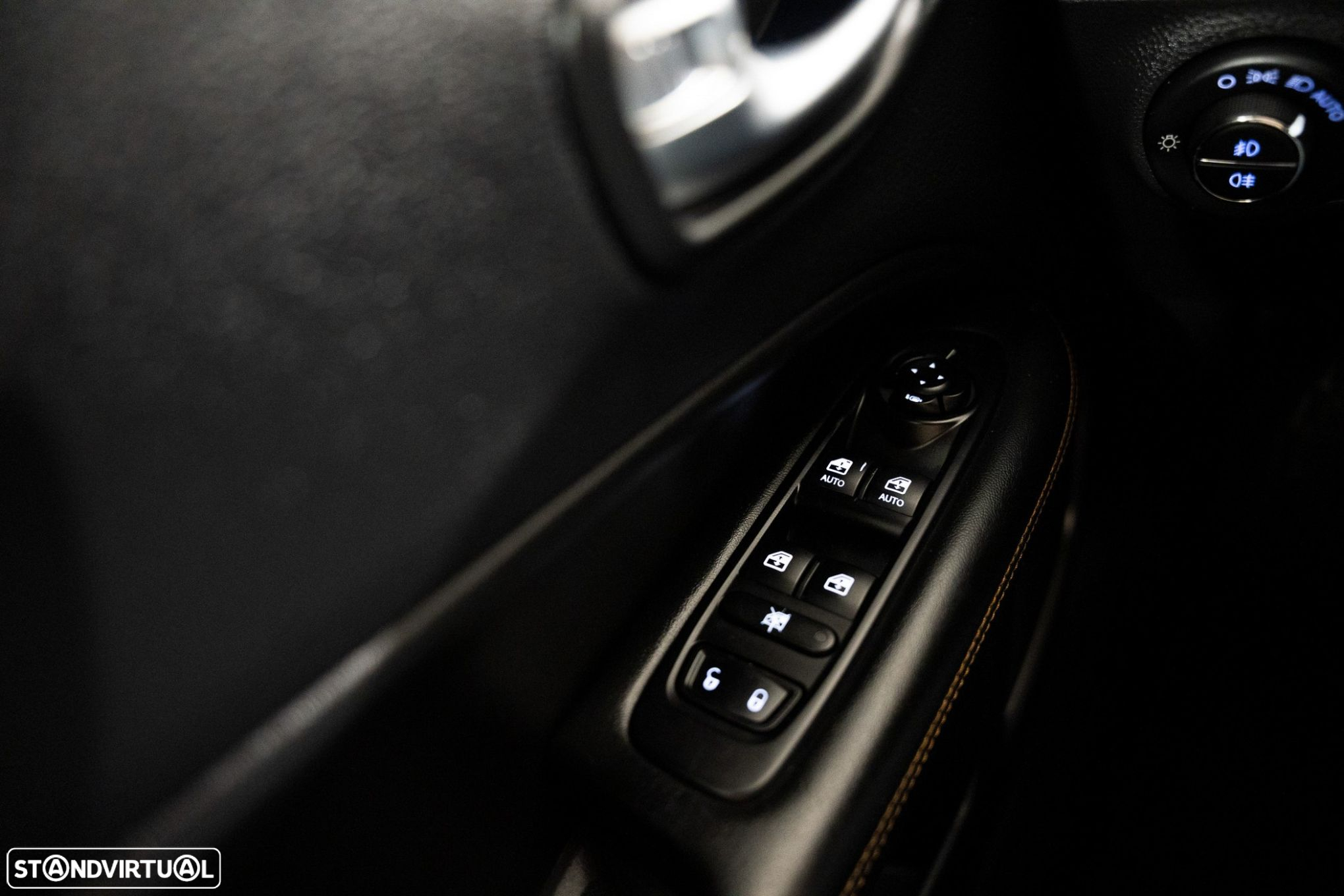 Jeep Compass 1.6 M-Jet Limited - 12