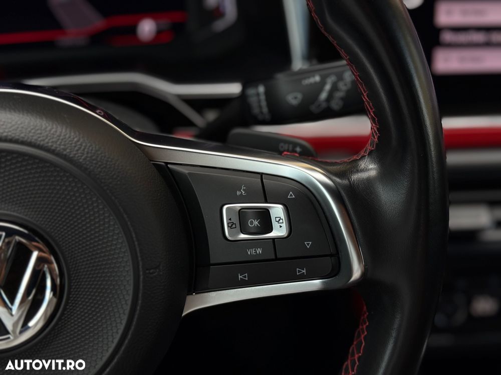Volkswagen Polo 2.0 TSI DSG GTI - 25