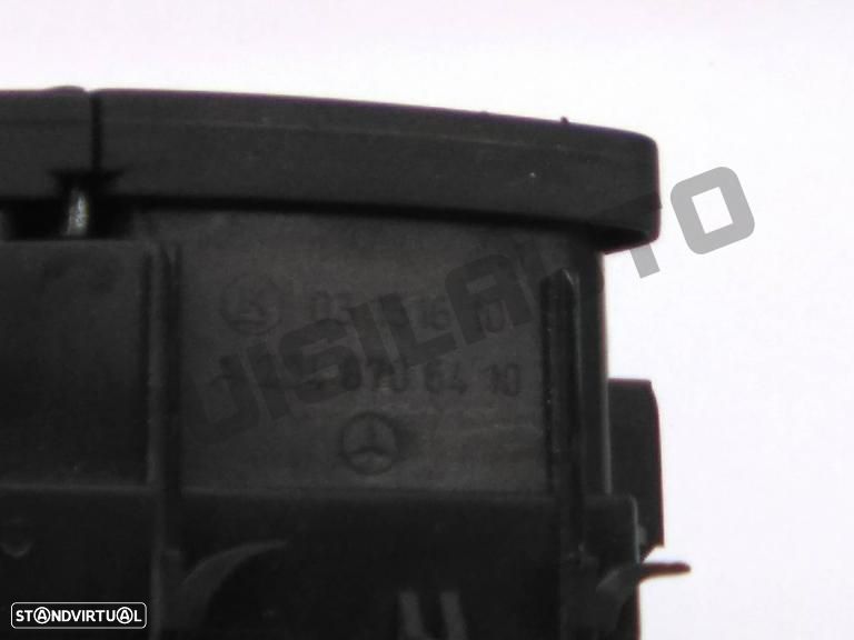 Comando / Botão Fecho Central A20487_06410 Mercedes C W204 Seda - 3