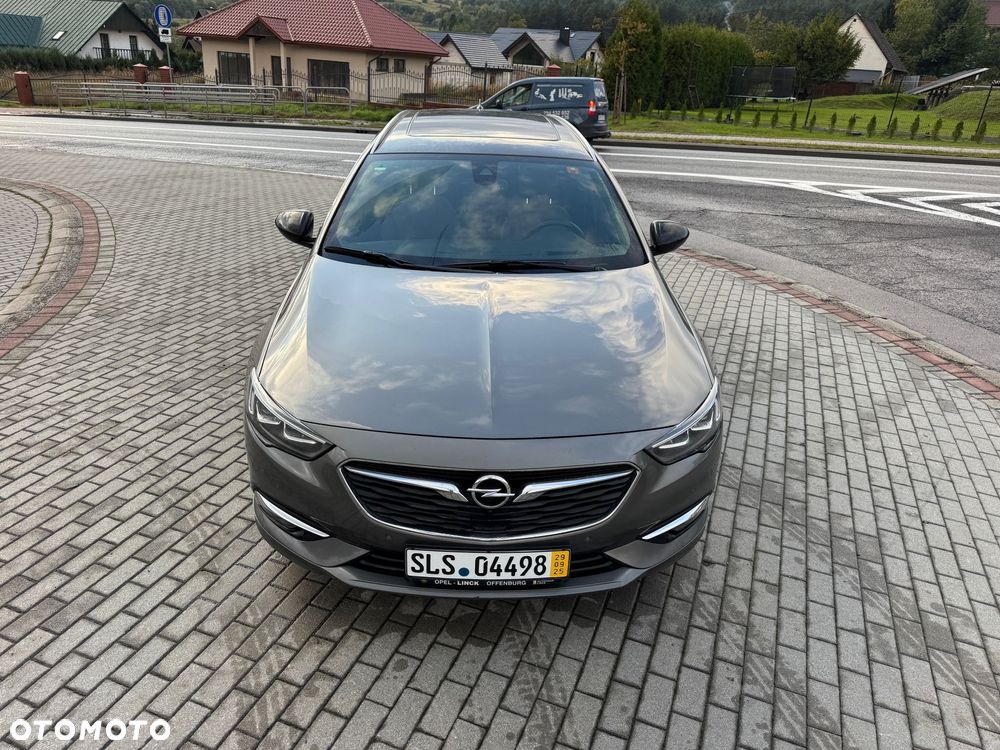 Opel Insignia Sports Tourer 2.0 BiTurbo Diesel 4x4 Ultimate Exclusive - 3