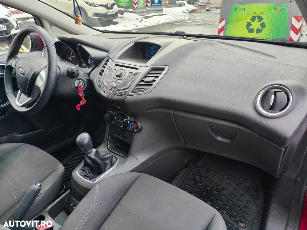 Ford Fiesta - 6