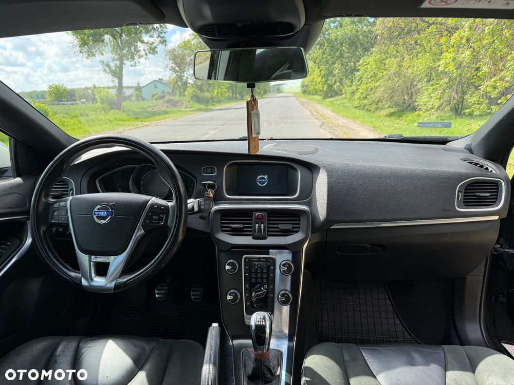 Volvo V40 D4 RDesign - 17