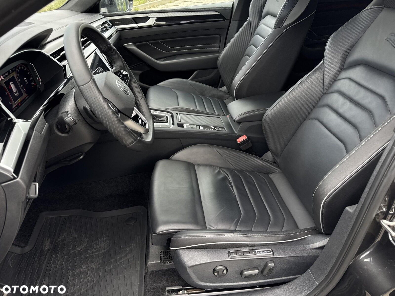 Volkswagen Arteon 2.0 TDI 4Motion R-Line DSG - 11