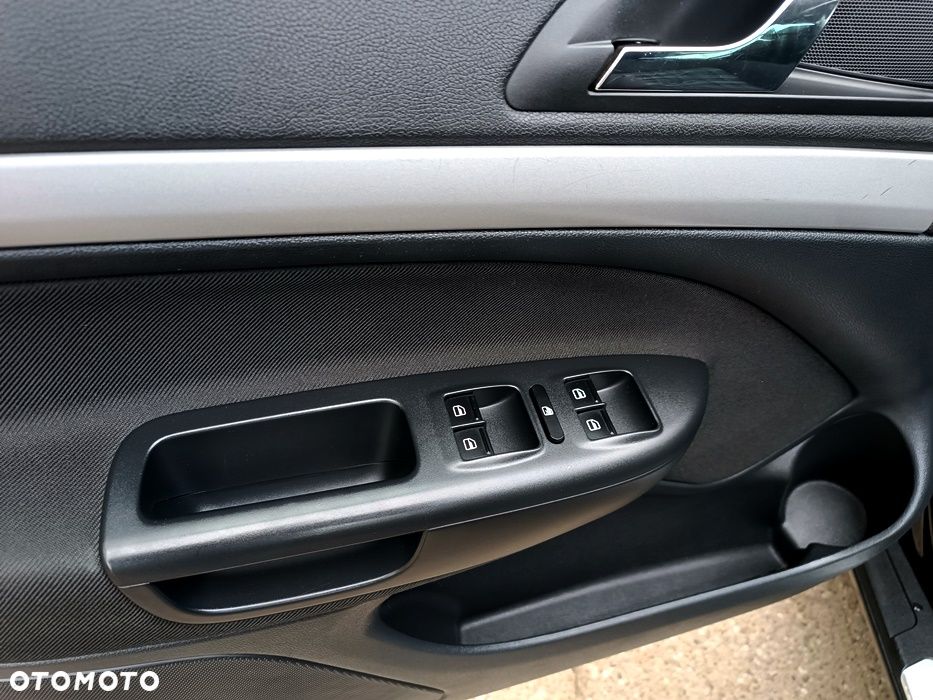 Skoda Octavia 1.6 TDI DPF Active - 35