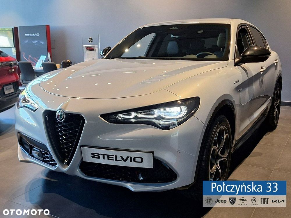 Alfa Romeo Stelvio - 1