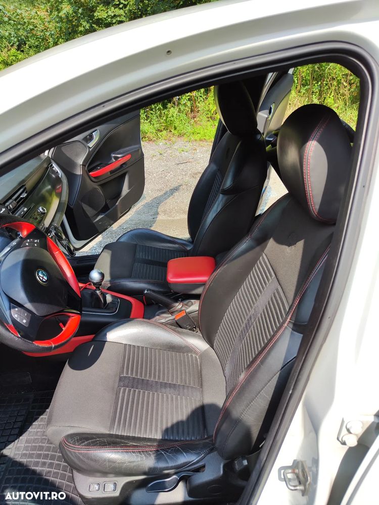 Alfa Romeo Giulietta 2.0 Mjet Distinctive - 21