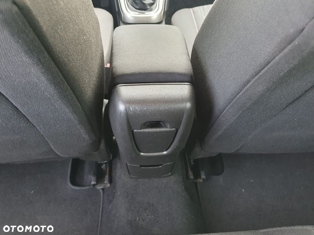 Opel Astra 1.4 Turbo Design Edition - 31