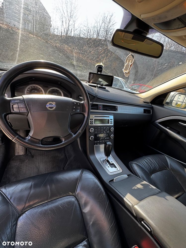 Volvo XC 70 D5 AWD Kinetic - 14
