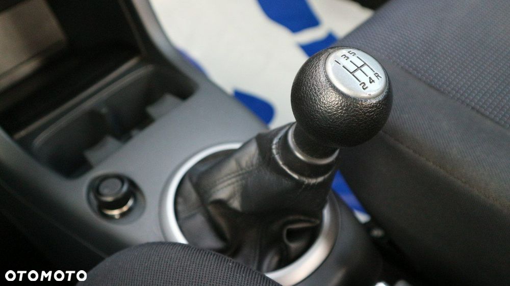 Suzuki Swift - 16