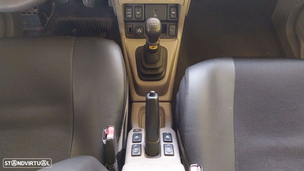 Land Rover Freelander 2.0 Td4 - 7