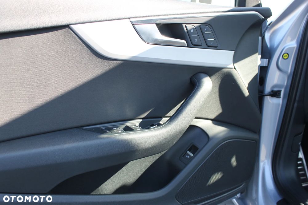 Audi A4 Avant 45 TFSI mHEV Quattro Advanced S tronic - 22