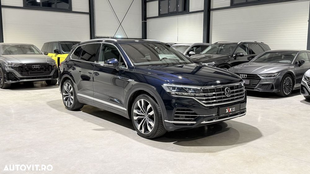 Volkswagen Touareg 3.0 V6 e-Hybrid 4Motion Aut. Elegance - 3
