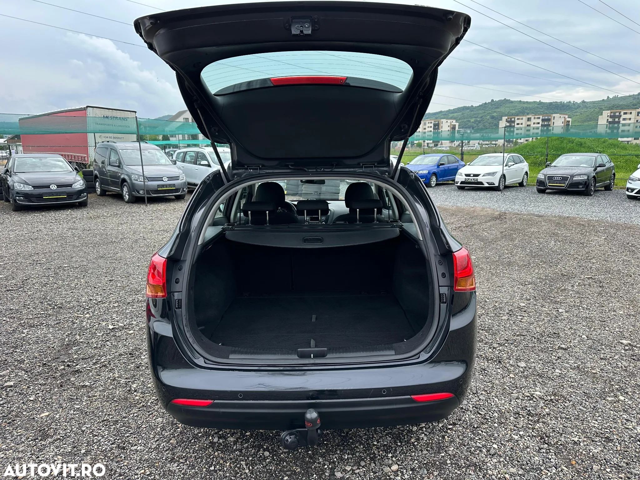 Kia Ceed 1.6 CRDi 128 Dream Team Edition - 16