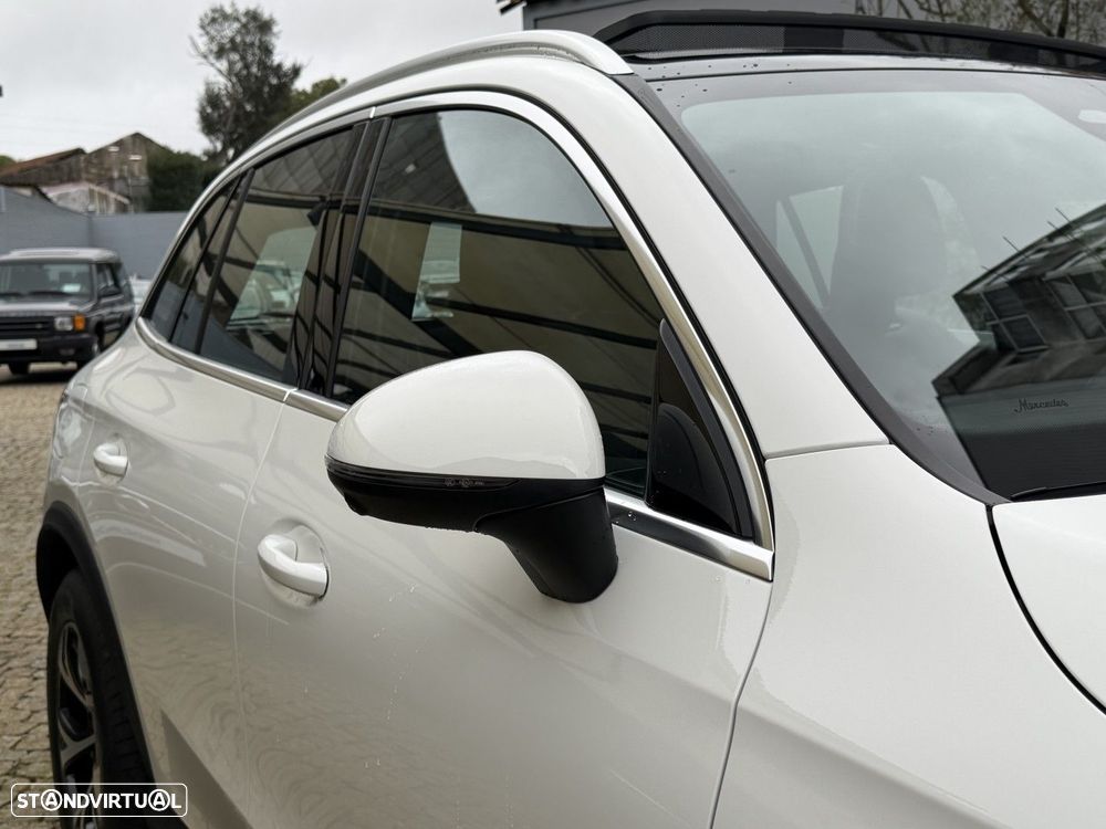 Mercedes-Benz GLC 300 e 4Matic - 4