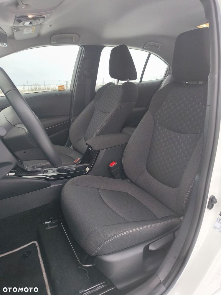Toyota Corolla 1.8 Hybrid Comfort - 9