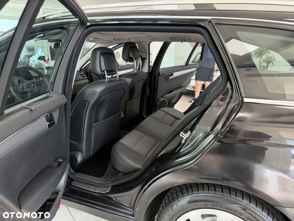 Mercedes-Benz Klasa C 280 7G-TRONIC Avantgarde - 18