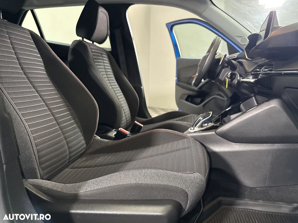 Peugeot 2008 - 12