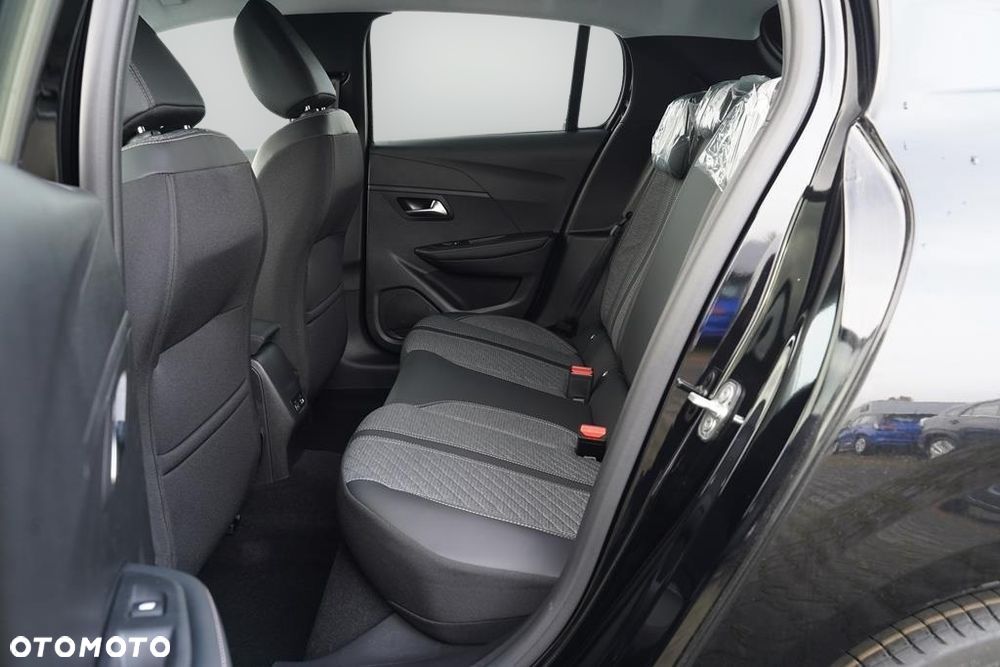 Peugeot 208 1.2 mHEV Allure - 9