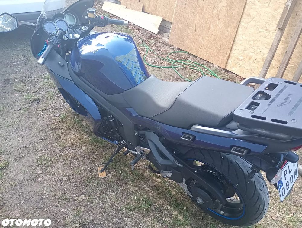 Triumph Sprint - 4