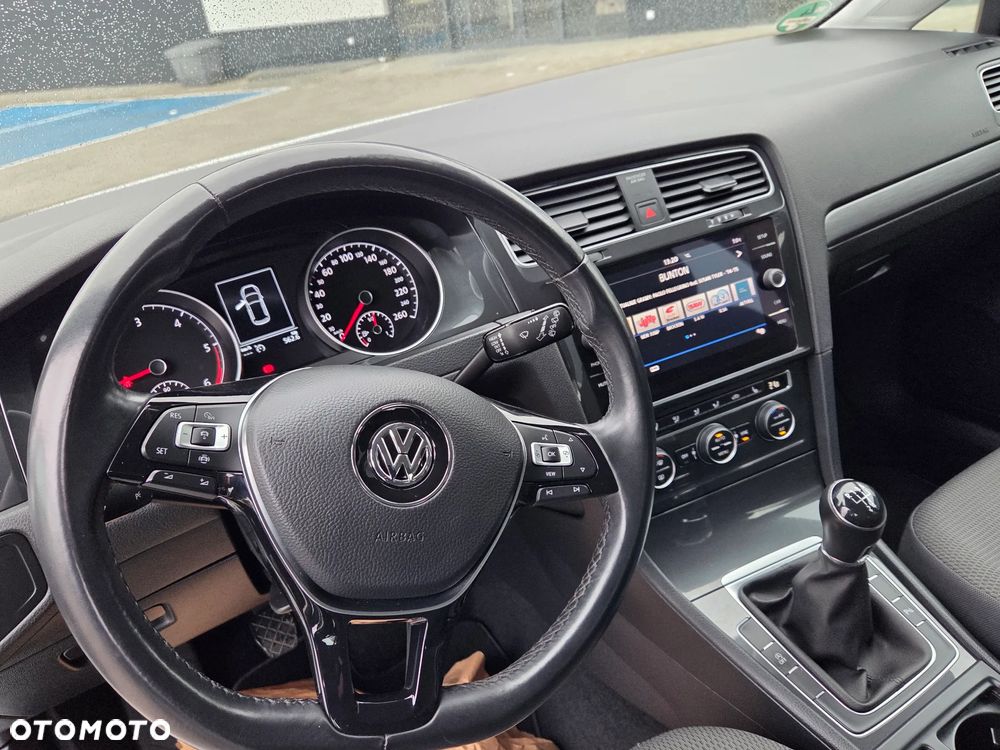 Volkswagen Golf 1.6 TDI BMT Highline - 16