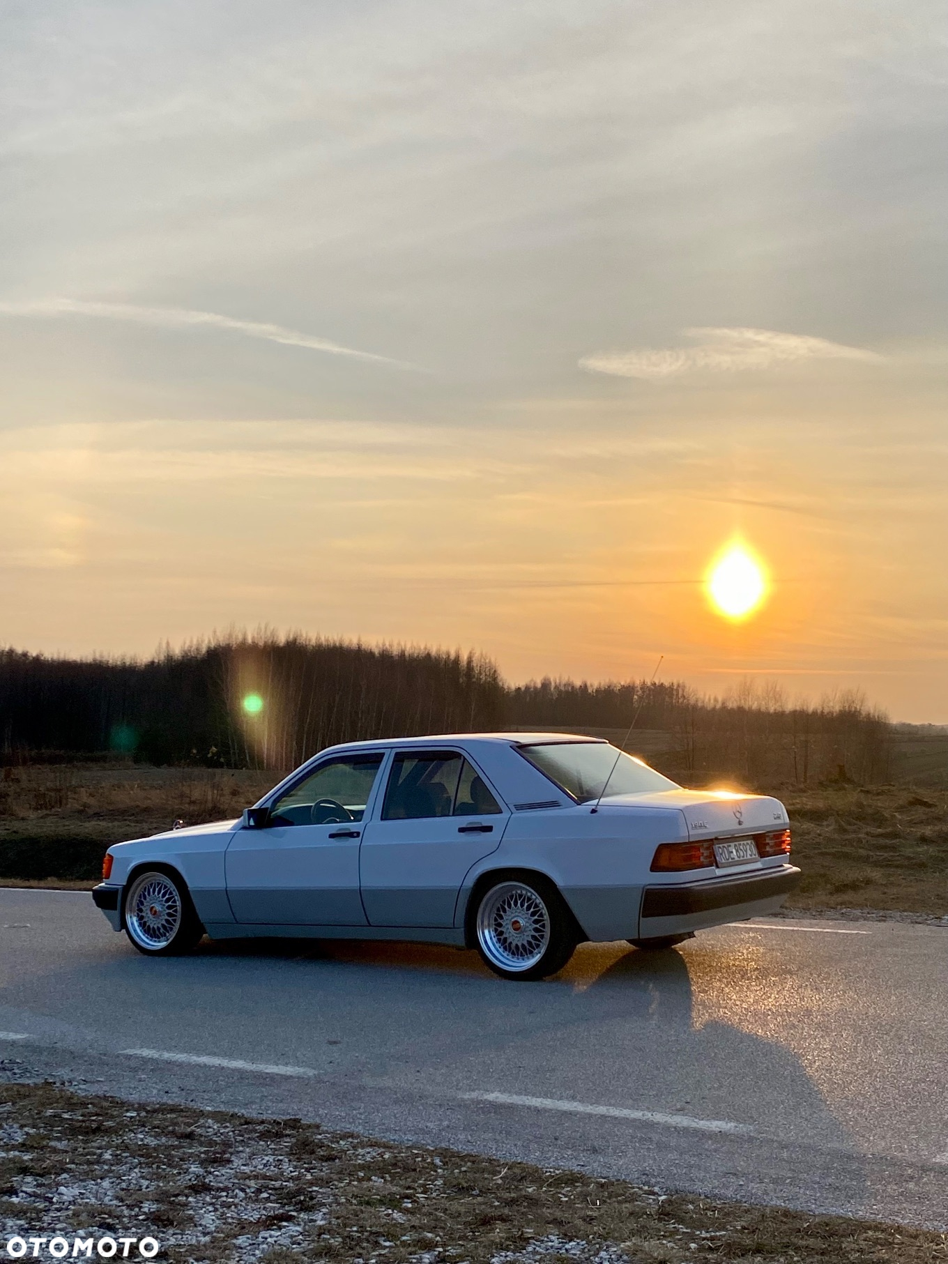 Mercedes-Benz W201 (190) - 13