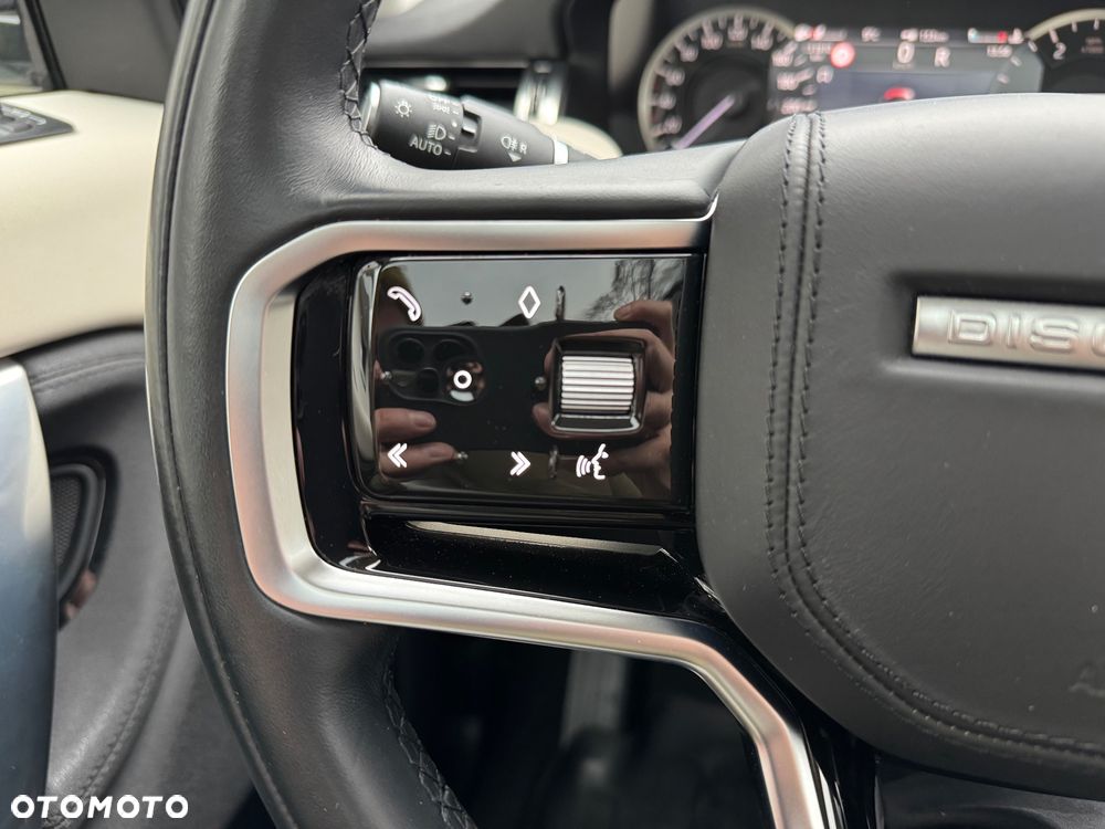 Land Rover Discovery Sport - 25