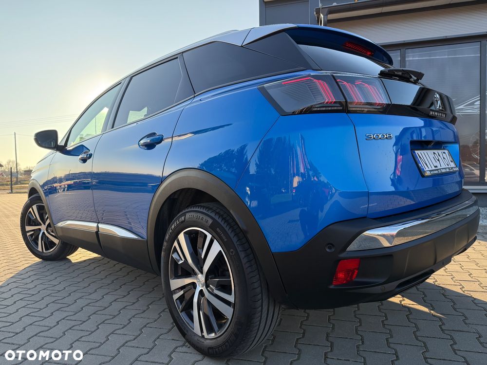 Peugeot 3008 1.2 PureTech Allure S&S EAT8 - 4