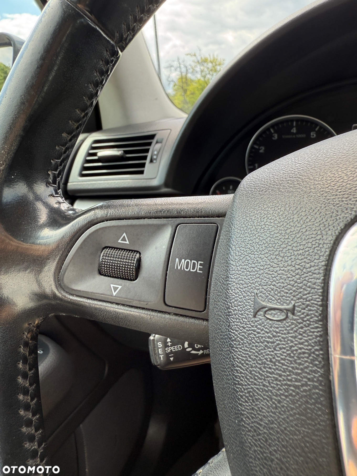 Audi A4 2.0 T FSI quattro tiptronic - 25