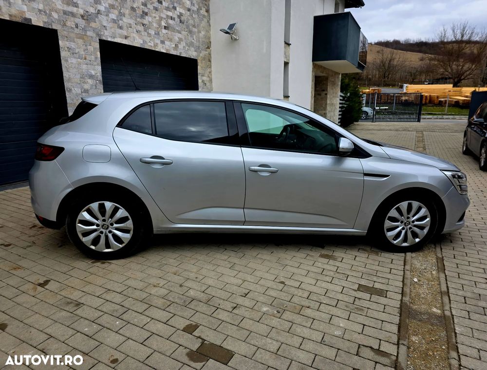 Renault Megane - 4
